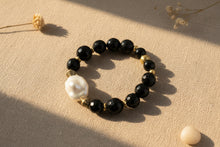 Load image into Gallery viewer, Aura Noir Signature Edition:|| The Sovereign Pearl Bracelet

